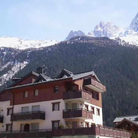 Apartamento 2 Pieces Avec Terrasse - - Fr-1-517-41 *