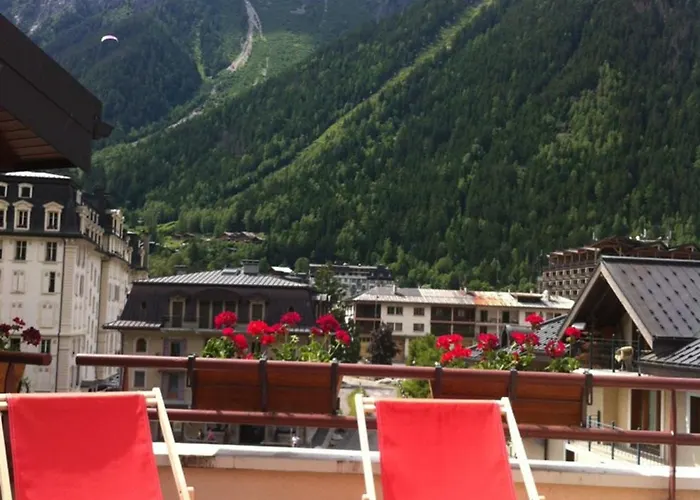 2 Pieces Avec Terrasse - - Fr-1-517-41 * Chamonix